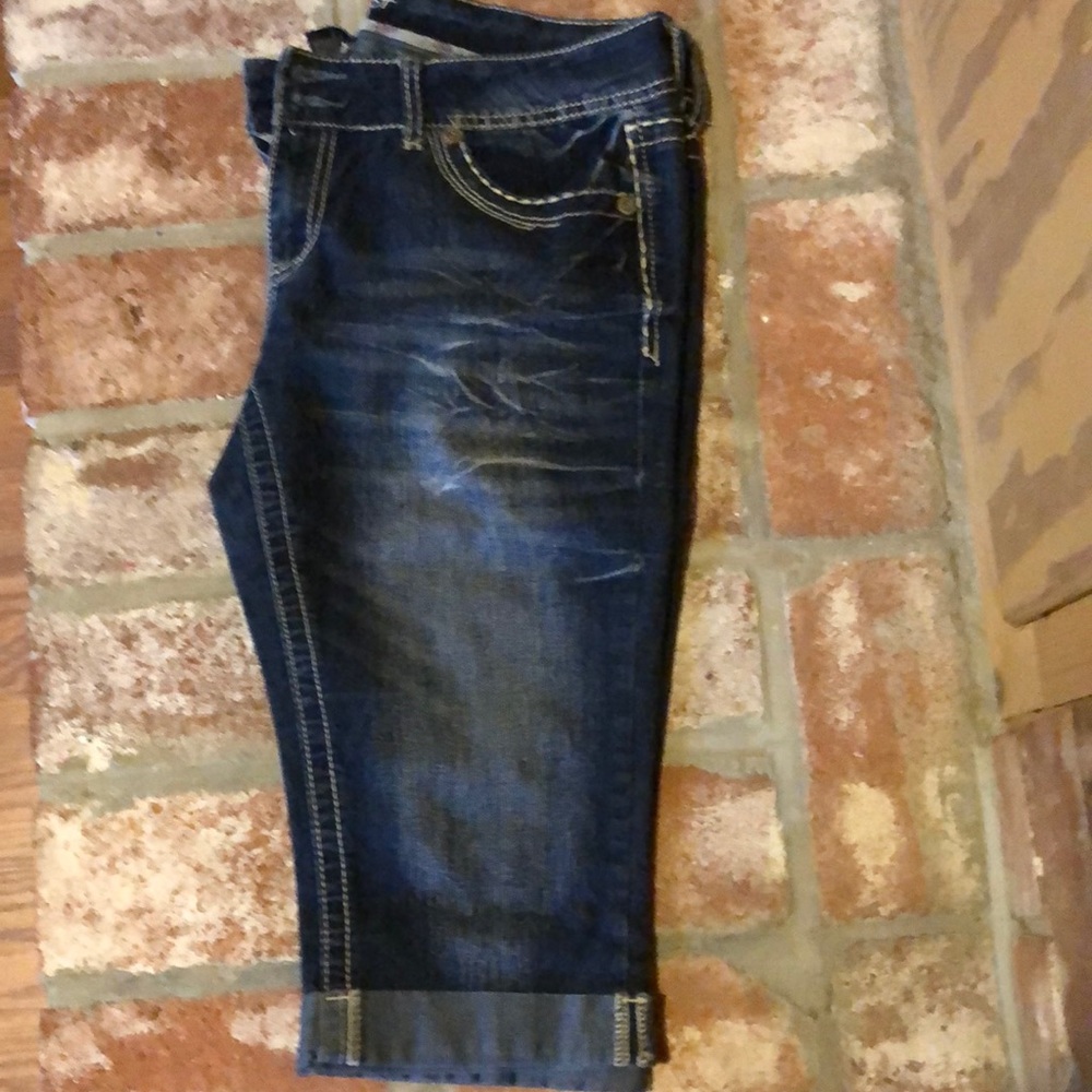 Amethyst Capris